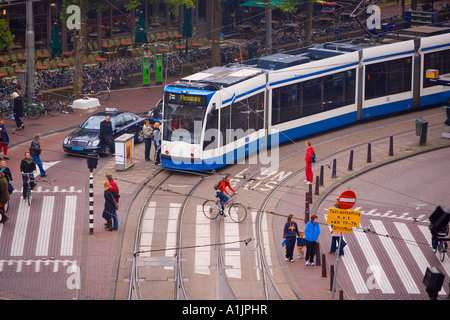 Approches de tramway Leidseplein, dans le centre de 'Amsterdam' Pays-Bas (Hollande) Banque D'Images