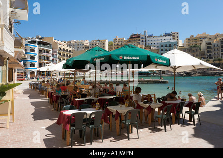 Restaurant en bord de mer, Xlendi, Malte, Gozo Banque D'Images