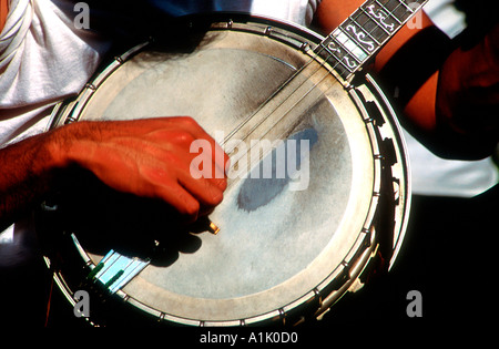 Musicien ambulant joue du banjo, Jackson Square, New Orleans, Louisiane, USA Banque D'Images