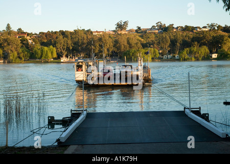 Bac sur la rivière Murray à La Bruyere l'Australie du Sud Australie Banque D'Images