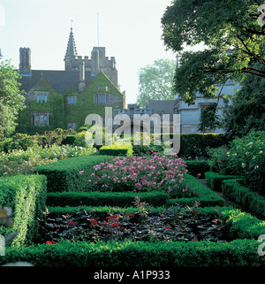 Le jardin de roses Magdalen College Oxford Banque D'Images