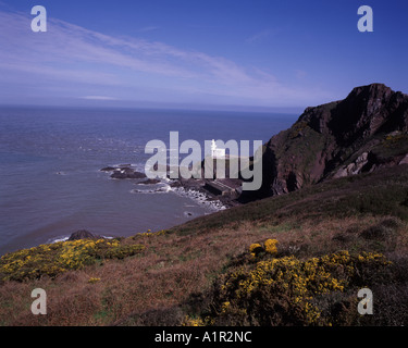 Le phare à Hartland Point sur la côte nord du Devon. Banque D'Images