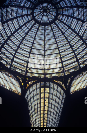 Naples Italie Le plafond de verre de la Galleria Umberto Banque D'Images
