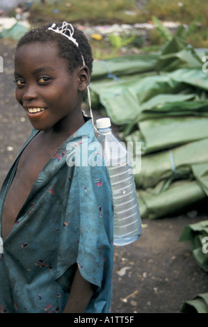 Les réfugiés rwandais au Zaïre.Les enfants non accompagnés 1994 camp de Mugunga Banque D'Images