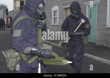 3388 La police britannique de formation CBRN Nucléaire Biologique Chimique Photos prises avec le consentement de la police Banque D'Images