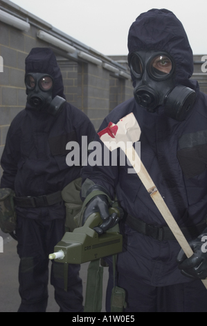 3388 La police britannique de formation CBRN Nucléaire Biologique Chimique Photos prises avec le consentement de la police Banque D'Images