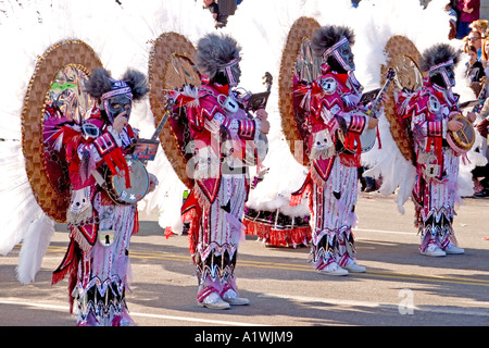 La célèbre Mummer's Parade à Philadelphie le jour de l'an 2005. Banque D'Images