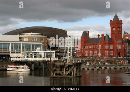 Le port de plaisance dans la baie de Cardiff à Cardiff au Pays de Galles Banque D'Images