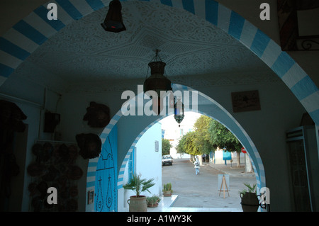 Mini Souk à Houmt Souk la ville sur l'île de Djerba en Tunisie Banque D'Images