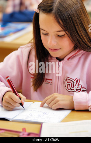 fille a écrit Banque D'Images