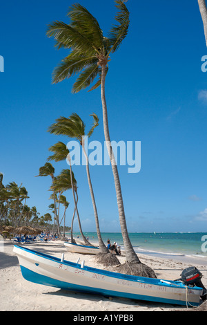 Bavaro Beach à l'extrémité orientale près de Punta Cana, Bavaro, Punta Cana, République Dominicaine Banque D'Images