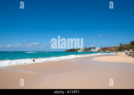 Plage de Sosua, Puerto Plata, Côte Nord, République dominicaine, Caraïbes Banque D'Images