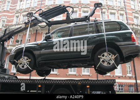 Dépose d'un véhicule de levage du chariot de prendre pour la voiture livre LONDON UK Banque D'Images