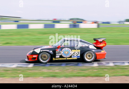 1999 Porsche 911 GT2 FIA GT Silverstone 500 Banque D'Images