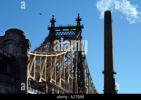 Le pont Queensborough 59th street Manhattan New York USA va au-dessus de l'East River pour les quartiers de Queens Banque D'Images