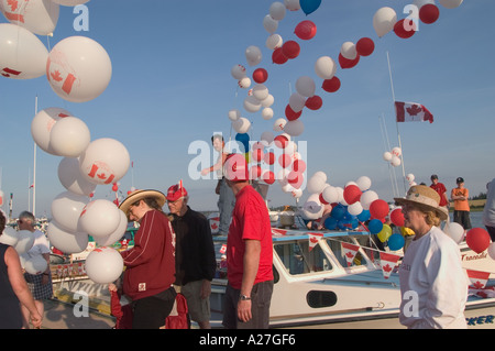 Procession annuelle et bénédiction de la flotte de pêche de la fête du Canada sur l'Île du Prince Édouard Rustico Banque D'Images