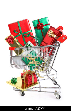 Panier plein de cadeaux de Noël Banque D'Images