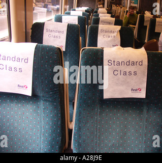 Les sièges de classe standard en train de Great Western Railway Banque D'Images