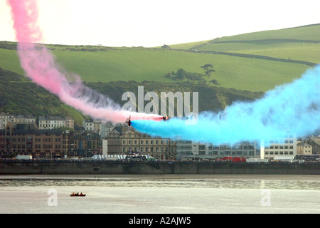 Des flèches rouges sur Douglas Isle of Man Banque D'Images