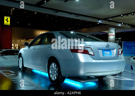 2007 Toyota Camry hybride 2008 au 2006 North American International Auto Show de Detroit au Michigan Banque D'Images