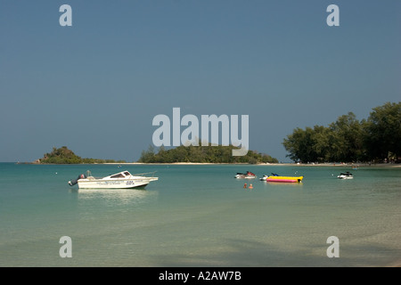 Thaïlande Ko Samui Suratthani bateaux de plaisance sur mer calme Banque D'Images