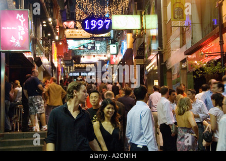 Week-end nuit à Lan Kwai Fong dans Quartier Central Hong Kong Banque D'Images