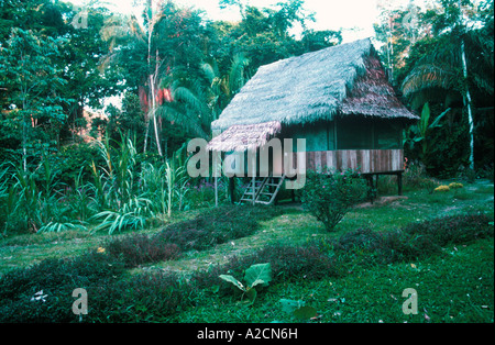 Cumaceba Lodge dans la jungle non loin de l'amazone à Iquitos au Pérou Banque D'Images