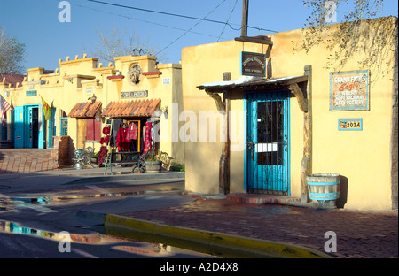 Boutiques dans la place de la ville de Albuquerque au Nouveau Mexique USA Banque D'Images