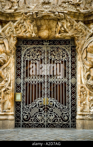 Entrée du musée de la céramique, Valencia, Espagne Banque D'Images