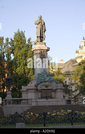 Adam Mickiewicz Statue Europe Pologne Varsovie Banque D'Images