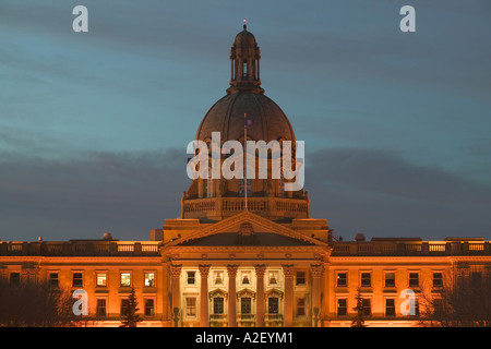 Le Canada, l'Alberta, Edmonton : Assemblée législative provinciale de l'Alberta l'aube Banque D'Images