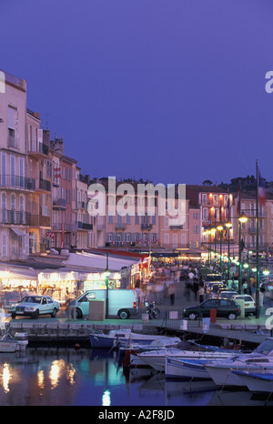 L'UNION EUROPÉENNE, la France, la Côte d'Azur, Var, St Tropez. Ancien Bassin, Zone Portuaire Banque D'Images