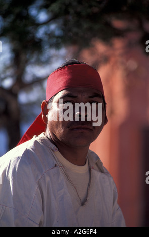 Amérique du Nord, Mexique, Copper Canyon, Creel, Indien, homme Taramuhara Banque D'Images