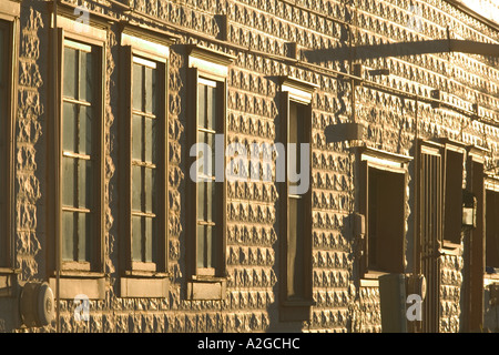 USA, Arizona, Tombstone : America's Gunfight, Capital Construction / matin Cowboy Banque D'Images