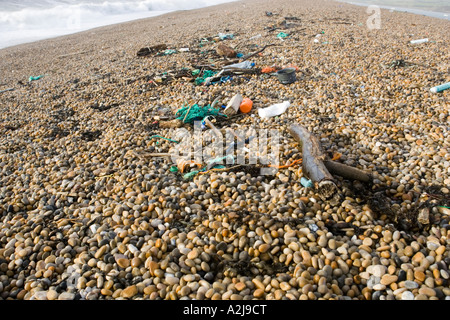 Flotsam jetsam plage de Chesil Dorset England UK Banque D'Images