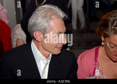 Charlie Watts au Hardy Amies fashion show au Victoria and Albert Museum. Banque D'Images