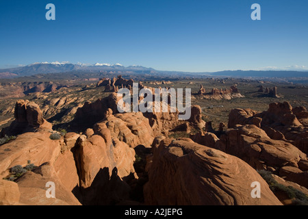 Vue depuis le haut de Elephant Butte dans Arches National Park, Moab, Utah Banque D'Images