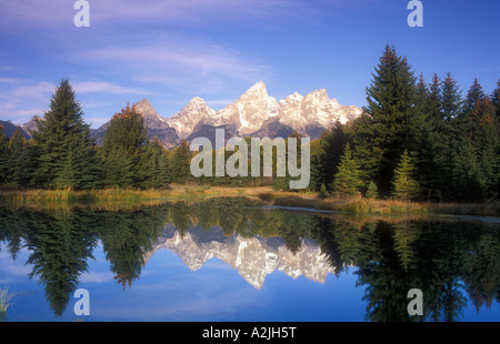 USA Wyoming Grand Teton National Park la réflexion du Grand Teton mountain range Banque D'Images