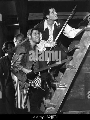 BUCCANEERS UK séries TV à partir de 1956 1957 avec Robert Shaw à droite Banque D'Images