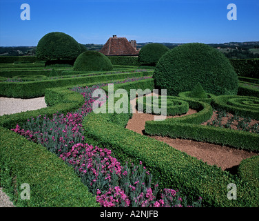 Jardin de Château de Hautefort Banque D'Images