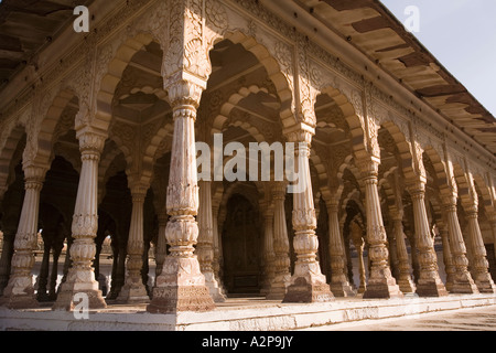 Inde Rajasthan Jodhpur Maha Mandir le grand temple extérieur colonnes Banque D'Images