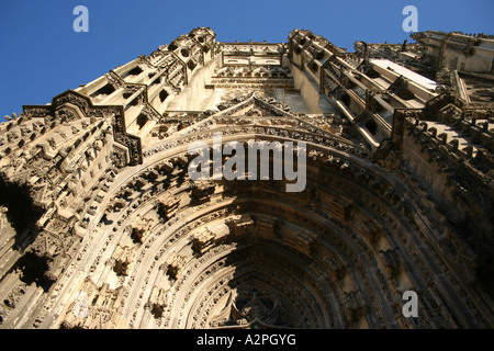 Arche sculptée détail de Cathédrale de Tours France Décembre 2006 Banque D'Images