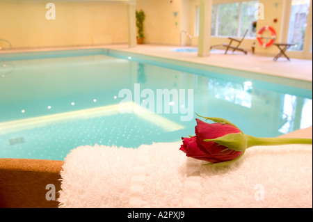 Un hôtel de loisirs piscine à Ambleside, Lake District, UK Banque D'Images