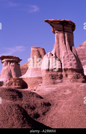 Les cheminées dans les Badlands près de Drumheller, Alberta, Canada Banque D'Images