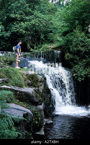 Établissement Blaen à tourisme-y-Glyn cascades, le Parc National des Brecon Beacons, Powys, Wales, GB Banque D'Images