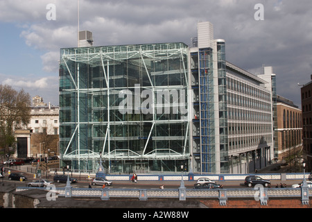 Bâtiment K2 par Richard Rogers dans la Tour de Londres Ville de London EC3 England Historic Landmark Building Banque D'Images