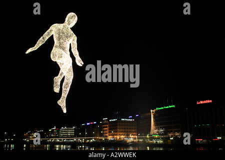 La sculpture en forme de pesant sur le Rhône, Genève, Suisse Banque D'Images
