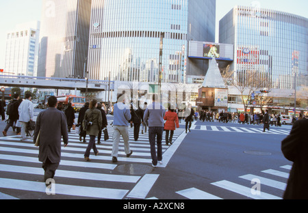 Japon Tokyo Ginza passage Sukiyabashi Police Koban fort sur le côté opposé Banque D'Images