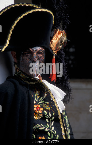 18e siècle Costume homme masqué au Carnaval de Venise, Italie Banque D'Images