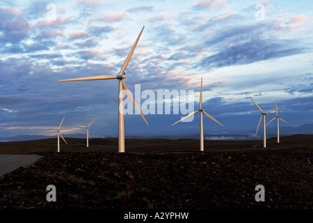 L'énergie éolienne à turbines éoliennes Farr, Inverness, Scotland UK Banque D'Images